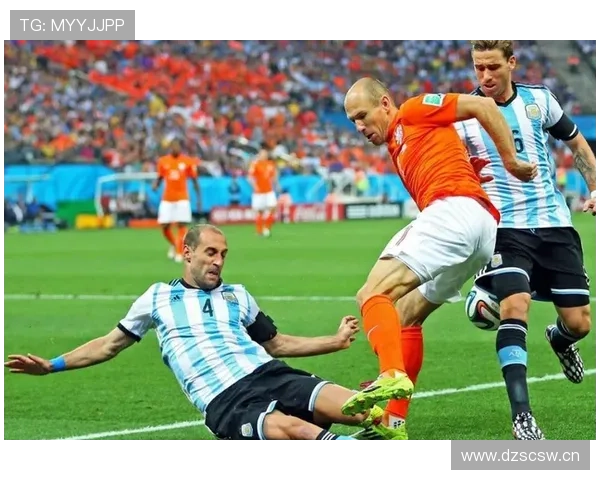 萨卡与罗本左脚内切进攻效率及战术角色对比分析 萨卡与罗本左脚内切进攻效率及战术角色对比分析