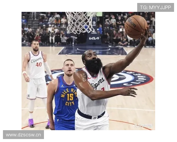 东契奇突破制造机会提升组织效率，拉开与哈登传球差距